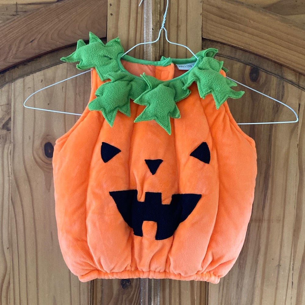 Hallow’s Eve orange green pumpkin Jack-o-lantern costume - size 6-9 months